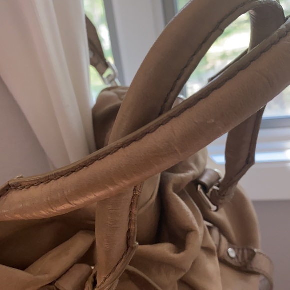 Marc by Marc Jacobs Dr Q Groovee Pleated Satchel - Picture 15 of 15